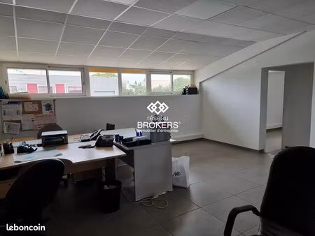 bureaux  entrepôt 527 m² vendargues