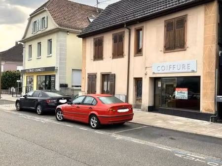 local commercial 60 m²