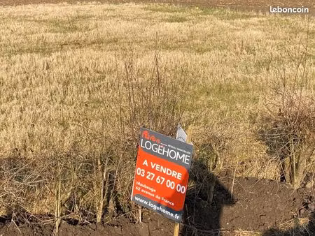 terrain 1 093 m² aibes