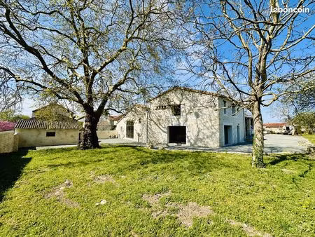 maison 6 pièces 229 m²