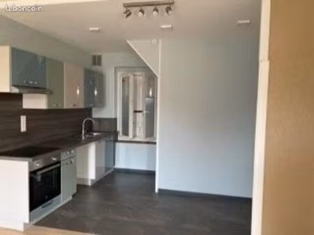 vends maison centre gergy