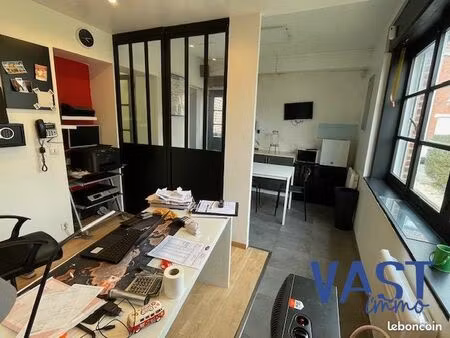 immeuble 228 m² neuville-en-ferrain