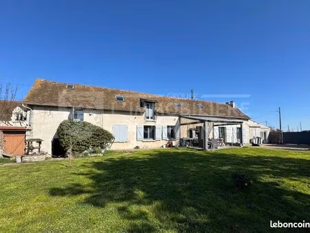 longère 7 pièces 151 m²