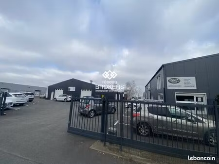 bureaux 940 m² viry