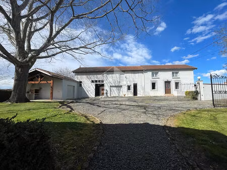 a vendre maison 5 pièces villecomtal sur arros 122 m2