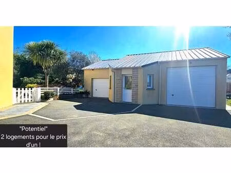 maison familiale avec dépendance