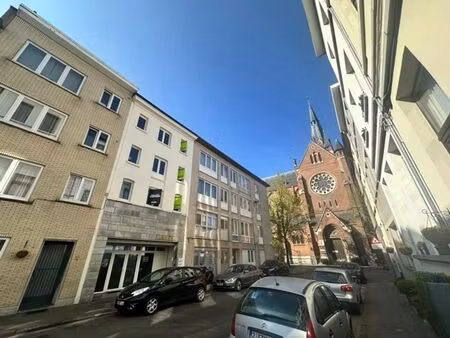 à louer : espace de travail flexible