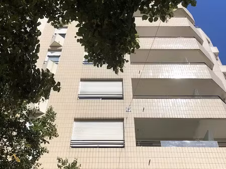 location locaux professionnels 5 pièces 90 m² à dijon (21000)  1 245 €