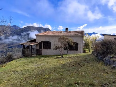 maison 3/4 pièces - garage - terrain 13860 m²