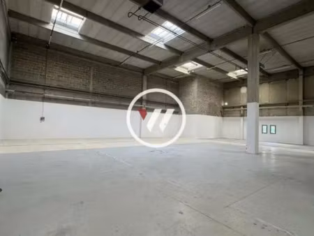 local d'activite a louer