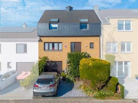 option!!!maison en viager dans le quartier de mehagne