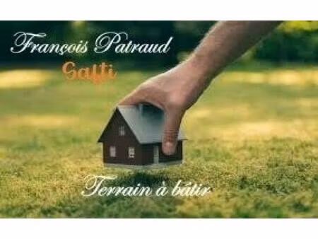 terrain de 500 m2 constructible proche n10