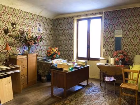 belle maison de ville à rénover