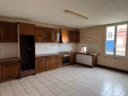 vente maison 5 pièces 148 m² à saint-dizier (52100)  105 000 €