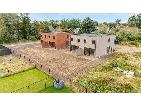 moderne casco+ afgewerkte nieuwbouwwoning (ben) op een zeer centrale doch uiterst rustige 