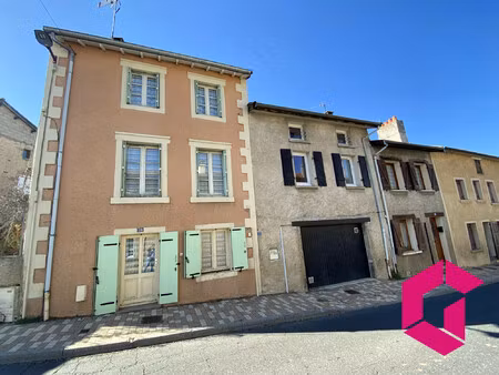 maison de ville sur terrain attenant