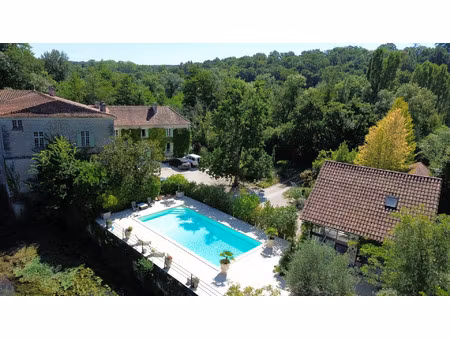 vente maison 15 pièces 524 m² parcoul-chenaud (24410)