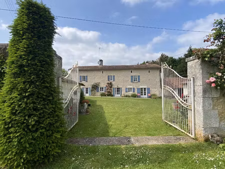 vente maison 10 pièces 293 m² mareuil en périgord (24340)