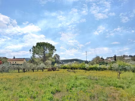 terrain constructible à vendre à saint antonin du var. permis de construire déjà accordé