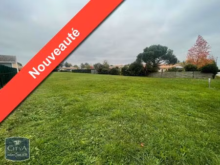 vente terrain 900 m² buxerolles (86180)