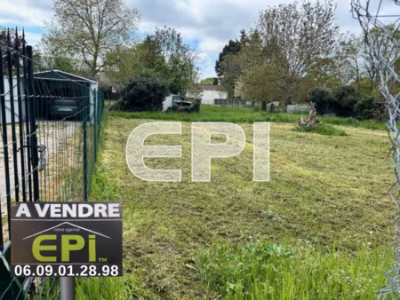 vente terrain 804 m² les ormes (86220)