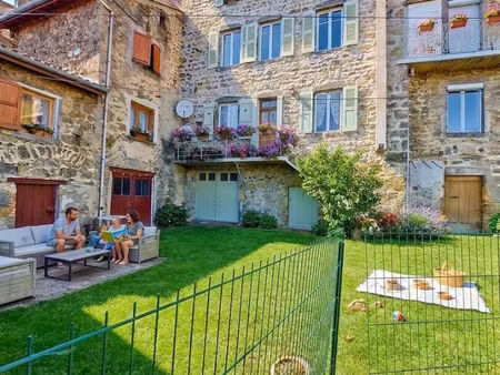 maison 8 pièces 164m² à 7km de boisset saint priest