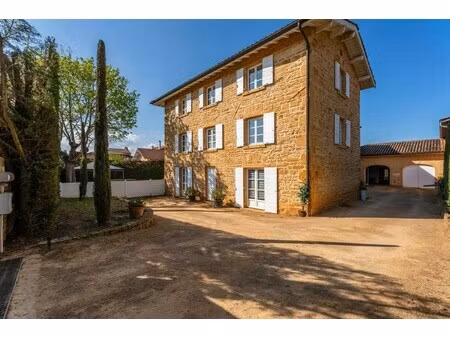 demeure à vendre à nuelles