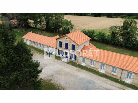 a vendre - elégance  espace et nature : une longère d'exception vous attend !