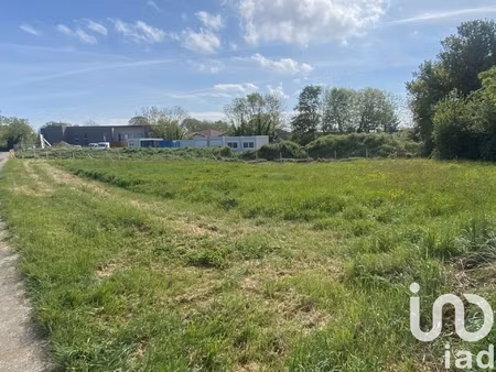 vente terrain à bâtir 1 147 m²
