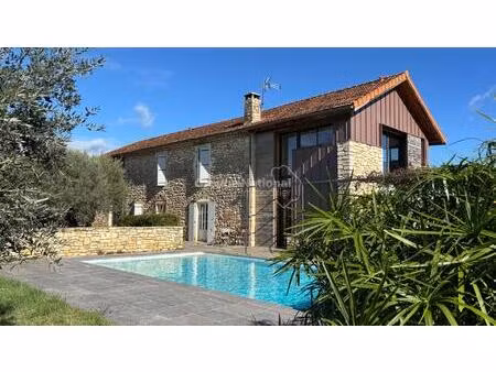 maison contemporaine avec gites indépendants