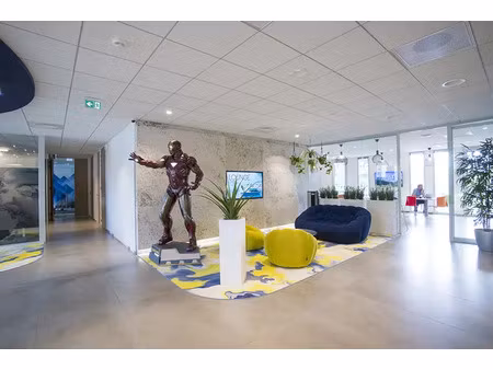 bureau privatif équipé