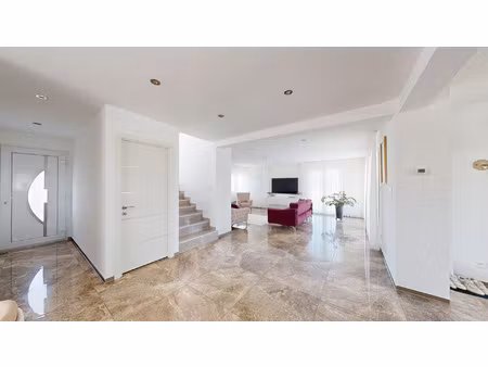 maison contemporaine secteur denney 4 chambres  double ga