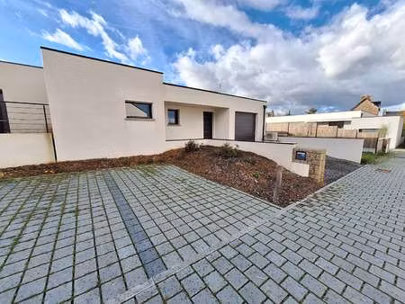 location maison à binic-etables-sur-mer (22680) : à louer / 100m² binic-etables-sur-mer