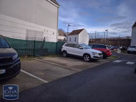 parking à louer - saint-ouen-l'aumône (95) - 52€