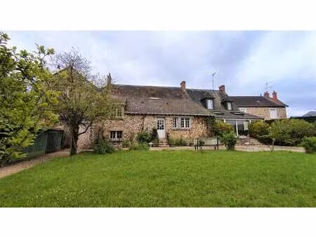 vente demeure d'exception à vaiges (53480) : à vendre / 240m² vaiges