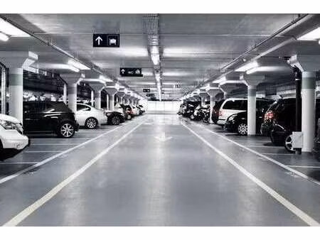 vente garage et parking à saint-malo (35400) : à vendre / saint-malo