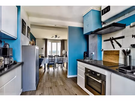 location meublée appartement 4 pièces 61 m² à venissieux (69200)  1 240 €