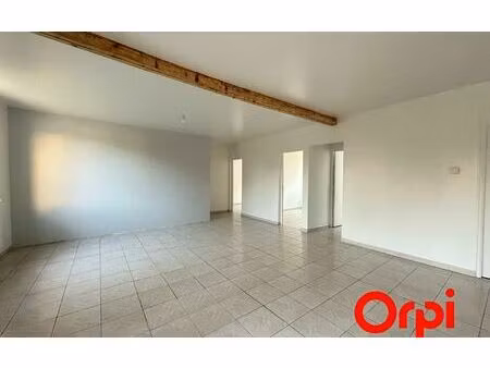 location maison  70.75 m² t-4 à laon  690 €