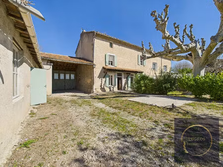 vente maison 7 pièces 155 m² le thor (84250)