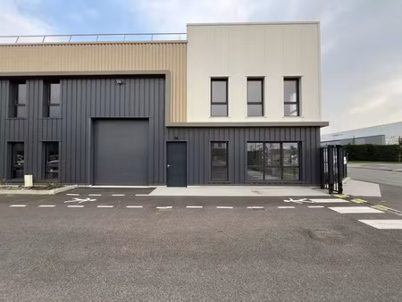 a louer - local d'activite - genay 69730