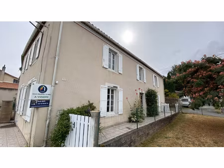 coup de coeur familial maison 4 chambres + dépendance 1260