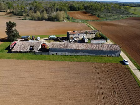 vente maison 4 pièces 100 m² saint-genis-de-saintonge (17240)