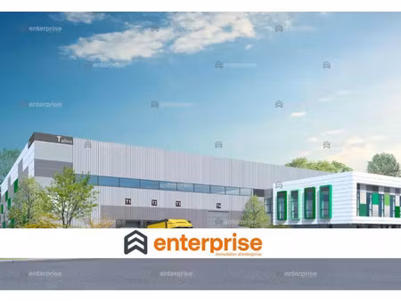 a louer - entrepot de 2830 m2 + 2 quais - montataire