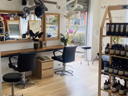 vente commerce 52 m² cestas (33610)