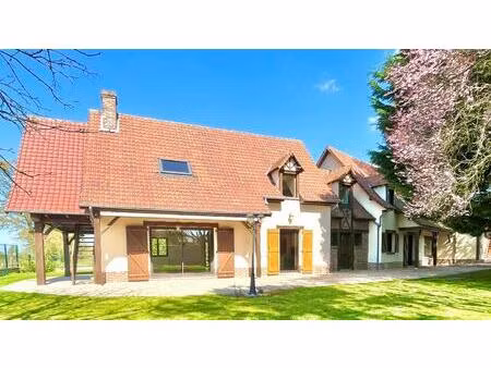 maison de caractère de 335 m2  terrain 1400m² + garages