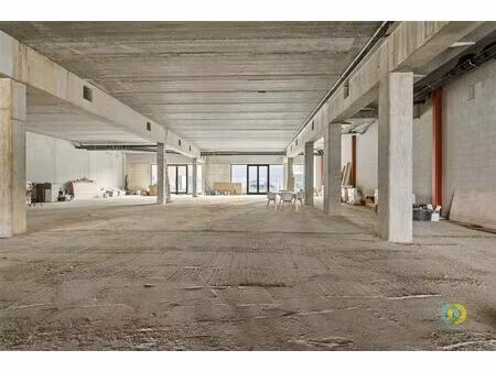 surface commerciale à vendre à vilvorde (rbt08915)