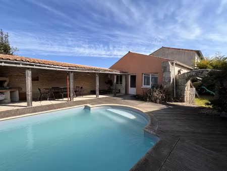vente maison 4 pièces 106 m² la jarrie (17220)