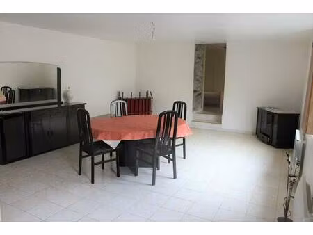 petite maison plein bourg