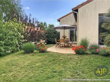 vente maison à cholet (49300) : à vendre / 167m² cholet