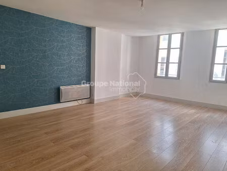vente appartement 2 pièces 63 m² carpentras (84200)